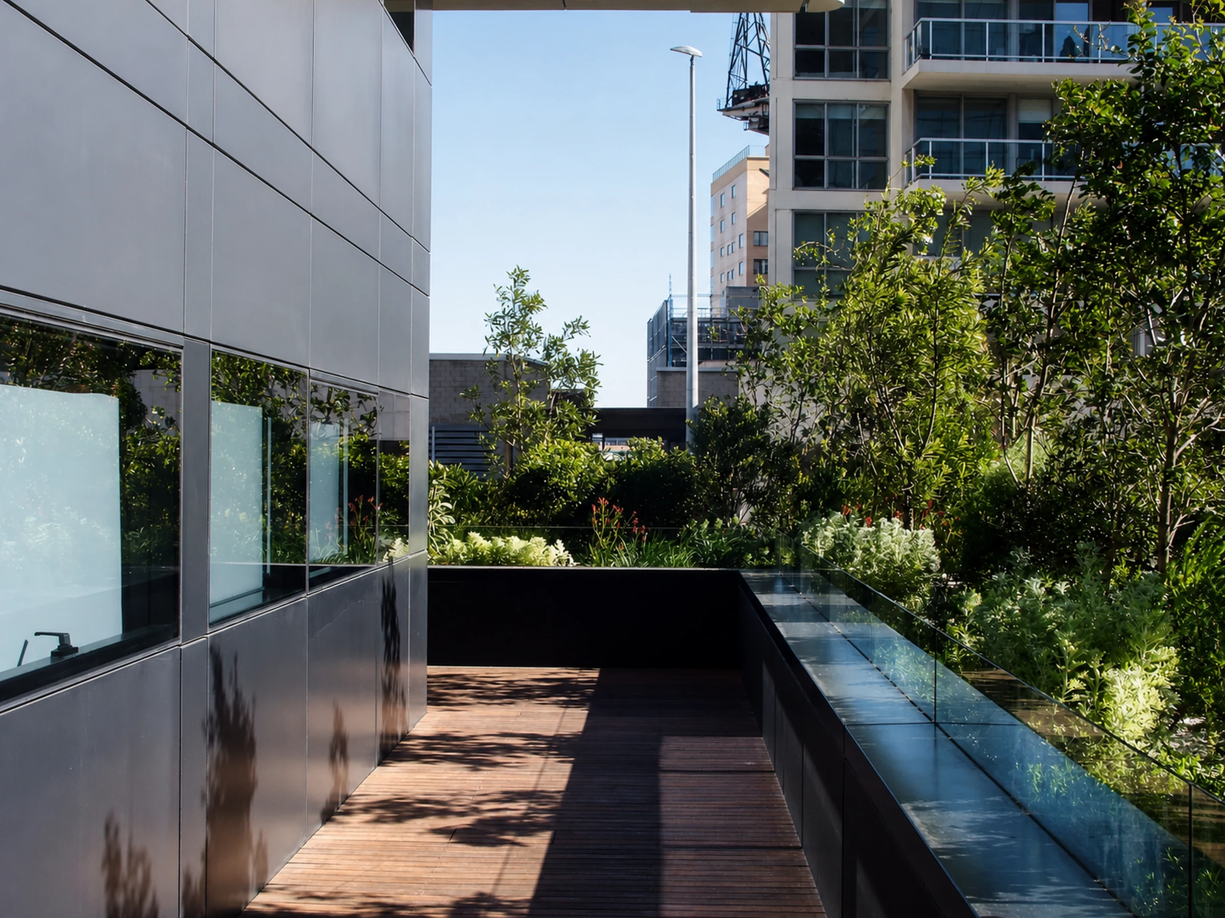 Fraser Suites / Lumiere